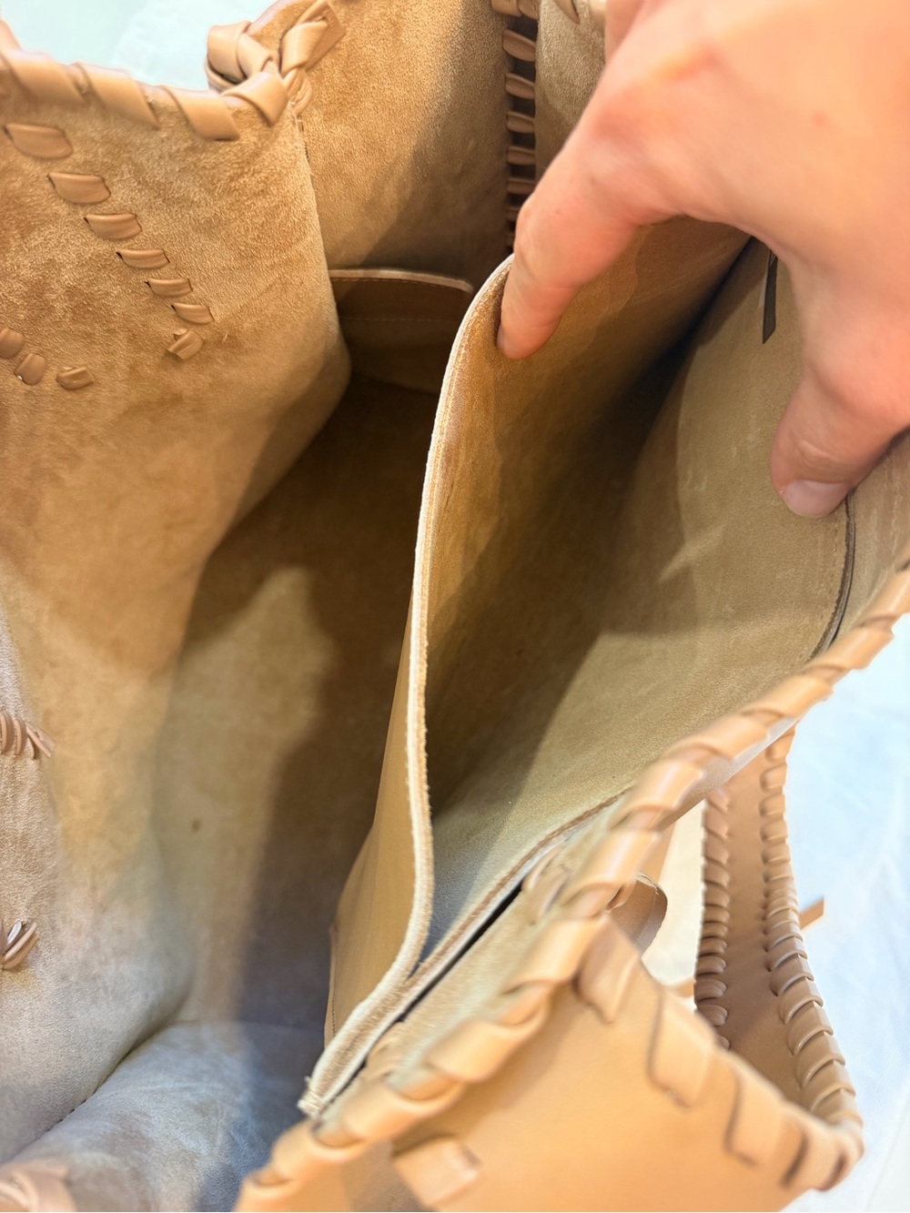 Chloé Mony Medium Light Tan Leather Tote - Picture 11 of 16